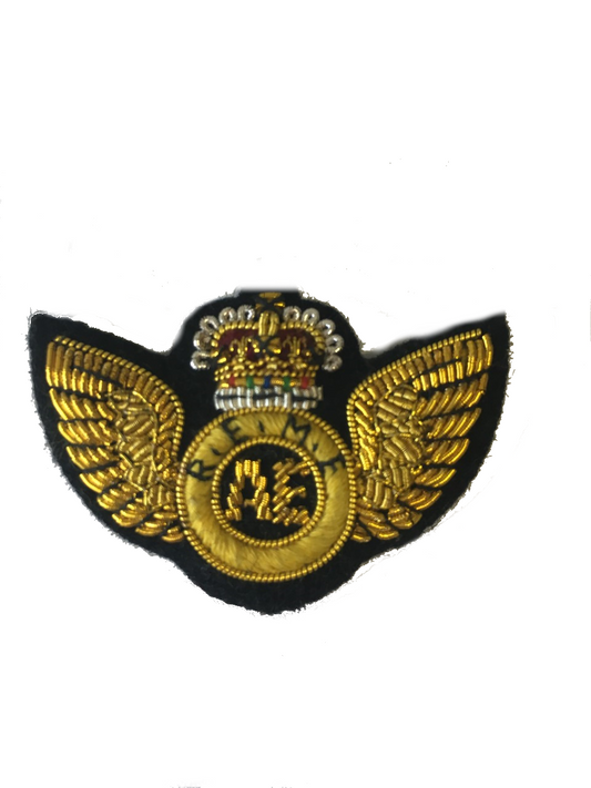Aviation Eng Mess Kit Badge - Navy